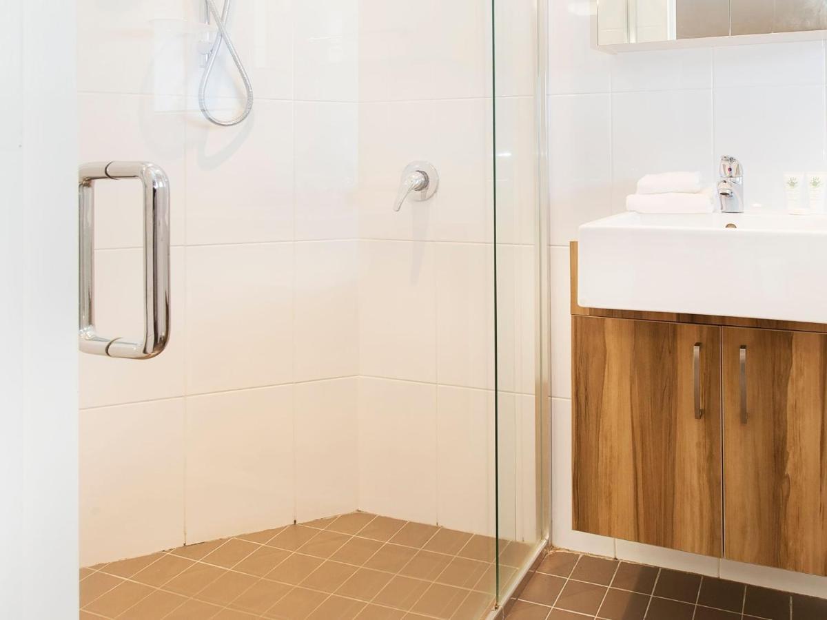 Northview 2 - Modern 2Br Townhouse L Lake View L Central Location L Spa Bath L Wifi Джиндабайн Екстер'єр фото
